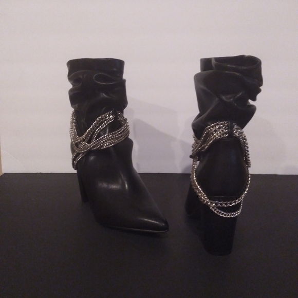 Woman's Forever 21 Black Slouchy Chain Booties - Picture 8 of 8
